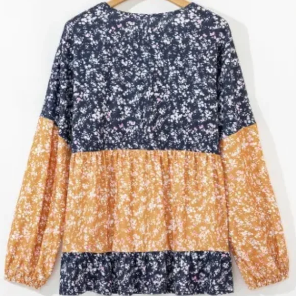 ❤️New Floral Patchwork Blouse - Navy, Pink, and Orange - Picture 11 of 16